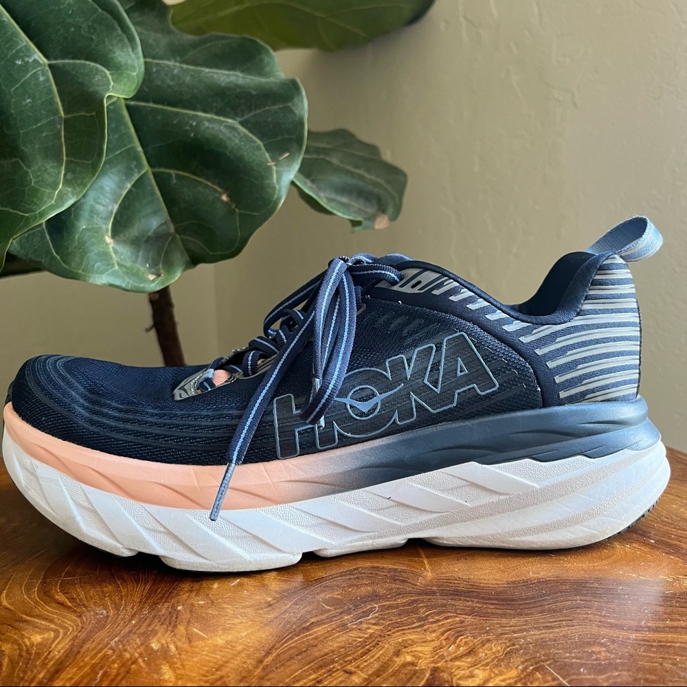 Hoka One One Bondi 6 Road-Running Shoes - Women's - Size 8.5D